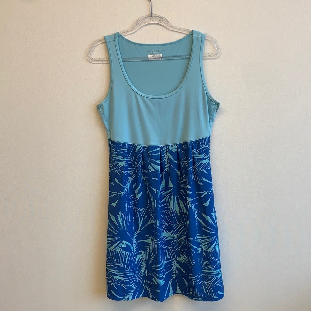Columbia Omni Shade Active Dress • Sz M
